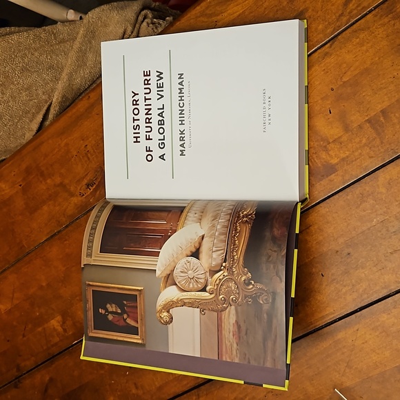 HISTORY OF FURNITURE | A GLOBAL VIEW | MARK HINCHMAN - Picture 5 of 5